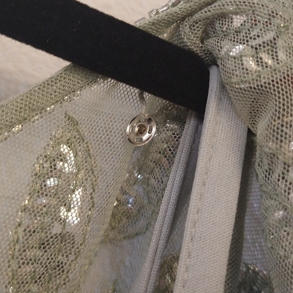 Adrianna Papell Light Green Beaded Sequin Short Sleeve Gown. 091897242. 8 Petite - Picture 7 of 8